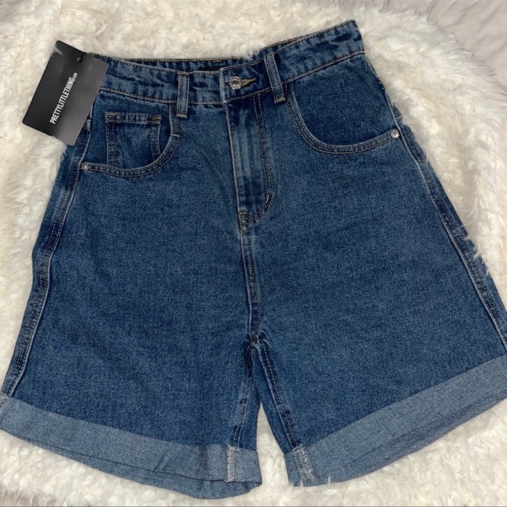 Prettylittlething Mom jeans shorts